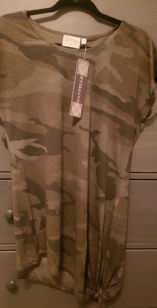 BRAND NEW! Army print shirt